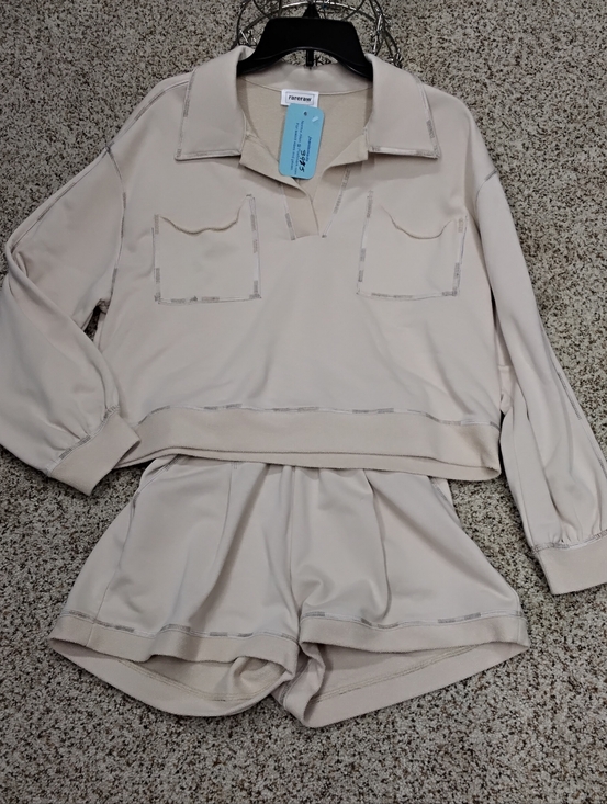 Rare raw Pants - 3975 Size Small/med Rare Raw Light Beige Collared Pullover & Shorts Set